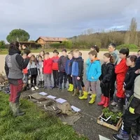 Sensibils'haie, plantation avec les élèves de Goudourville, Association Campagnes Vivantes 82
